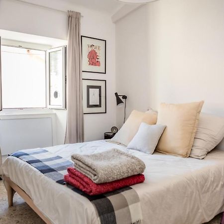 מונליה Suite Contemporanea Tra Le Vie Storiche מראה חיצוני תמונה